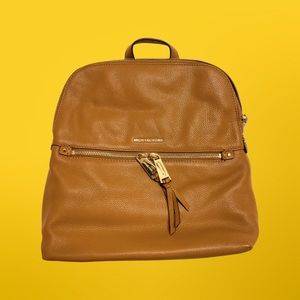 Michael Kors Rhea Zip Medium Slim Backpack